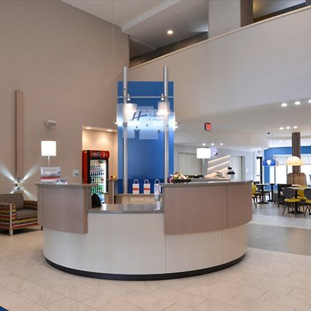 Holiday Inn Express & Suites Shippensburg By Ihg Exterior foto