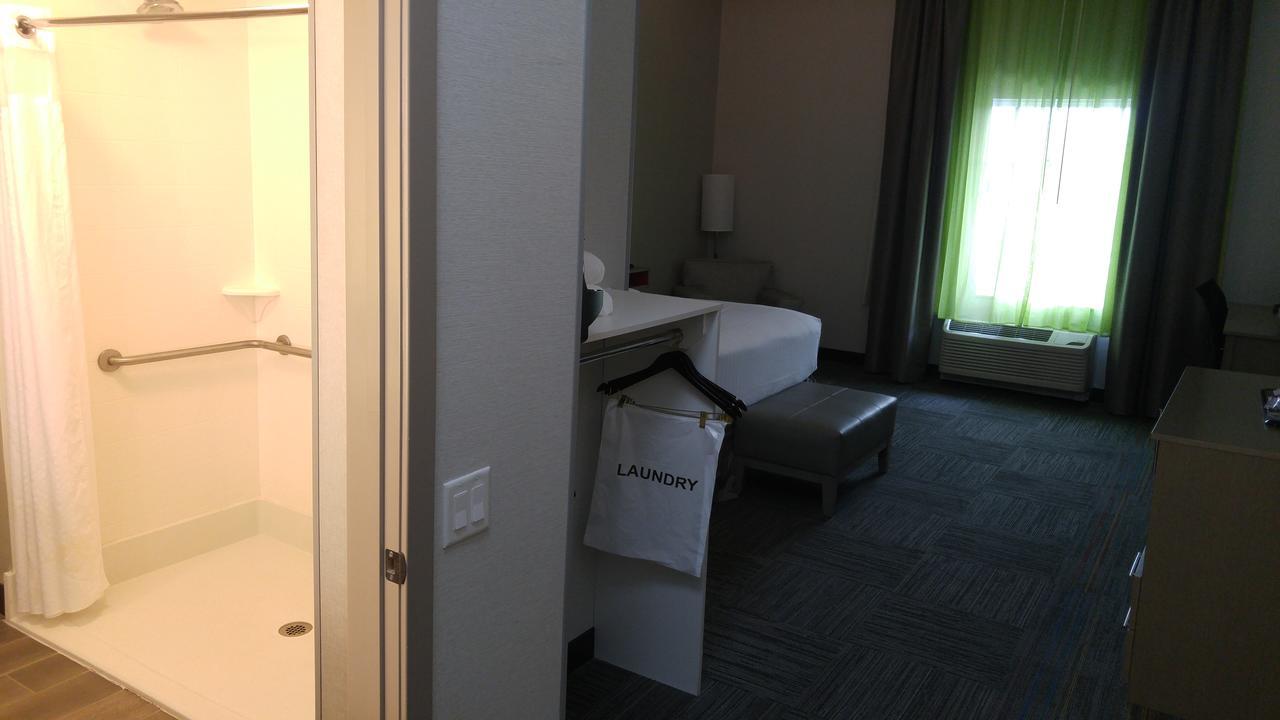 Holiday Inn Express & Suites Shippensburg By Ihg Exterior foto